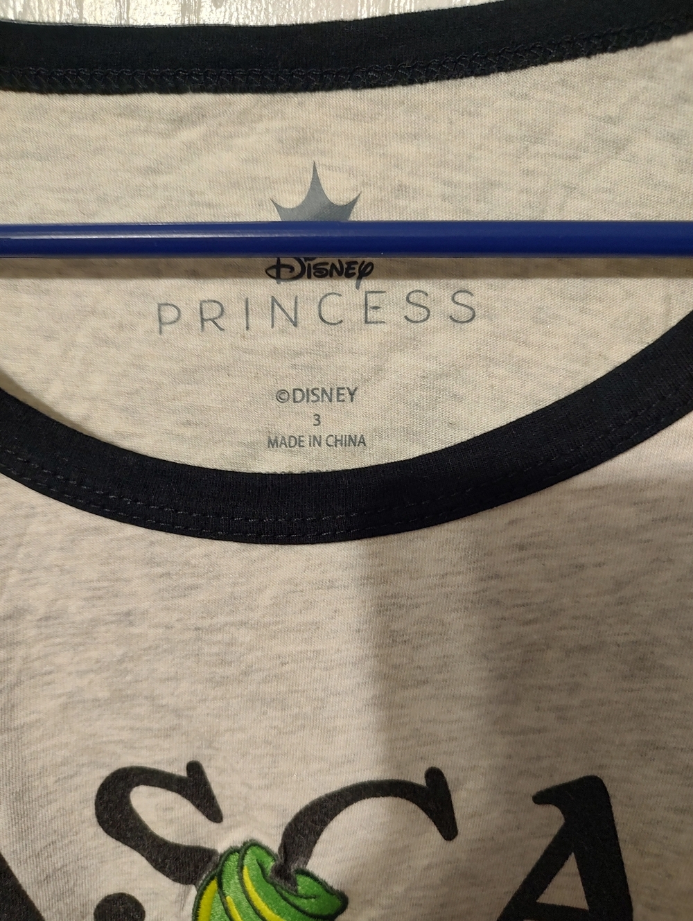Tangled Pascal Tee - Picture 2 of 2